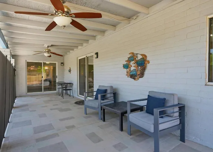 Comanche Hideaway *