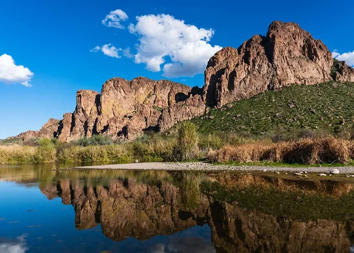 Comanche Hideaway